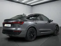 Gebraucht Audi Q8 e-tron 300 kW (408 PS) 2024 Grau SUV