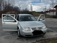 Gebraucht VW Bora Basis 101 PS (74 kW) 1998 Silber Limousine