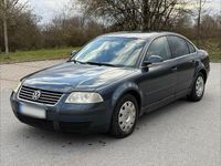 Gebraucht VW Passat 116 PS (85 kW) 2004 Blau Limousine