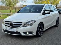 Gebraucht Mercedes B180 Sport 109 PS (80 kW) 2012 Weiß Van / Kleinbus