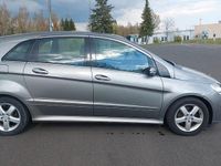 Gebraucht Mercedes B200 140 PS (102 kW) 2006 Grau Van / Kleinbus