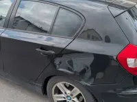 Gebraucht BMW 118 129 PS (94 kW) 2007 Schwarz Kleinwagen