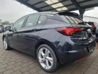 Gebraucht Opel Astra Dynamic 136 PS (100 kW) 2019 Schwarz Limousine