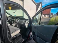 Gebraucht Opel Vivaro 145 PS (106 kW) 2010 Schwarz Van / Kleinbus