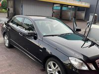 Gebraucht Mercedes E200 184 PS (135 kW) 2010 Schwarz Limousine