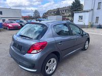 Gebraucht Peugeot 207 73 PS (53 kW) 2010 Grau Limousine