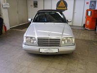 Gebraucht Mercedes E320 AMG 360 PS (264 kW) 1997 Silber Cabrio