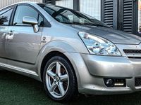 Gebraucht Toyota Corolla Verso 177 PS (130 kW) 2006 Silber Van / Kleinbus