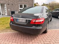Gebraucht Mercedes E220 170 PS (125 kW) 2009 Schwarz Limousine