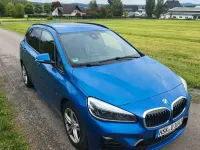 Gebraucht BMW 220 Active Tourer Sport Line 192 PS (141 kW) 2019 Blau Van / Kleinbus