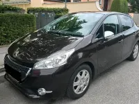 Gebraucht Peugeot 208 82 PS (60 kW) 2013 Braun Kleinwagen