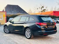 Gebraucht Opel Astra 131 PS (96 kW) 2022 Schwarz Kombi