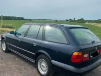 Gebraucht BMW 518 113 PS (83 kW) 1994 Blau Kombi