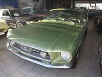 gebraucht Ford Mustang Coupé 4,7-es grünt so grün,wenn...