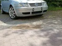 Gebraucht VW Bora Basis 101 PS (74 kW) 1999 Silber Limousine