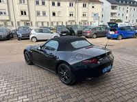 Gebraucht Mazda MX5 Exclusive-Line 131 PS (96 kW) 2016 Schwarz Cabrio