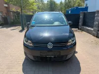 Usata VW Touran Trendline 105 CV (77 kW) 2011 Nero Monovolume
