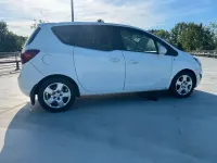 Gebraucht Opel Meriva Design Edition 101 PS (74 kW) 2010 Weiß Van / Kleinbus