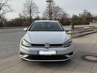 Gebraucht VW Golf VII Trendline 110 PS (80 kW) 2017 Weiß Limousine