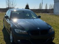 Second-hand BMW 318 143 CP (105 kW) 2009 Negru Berlinǎ