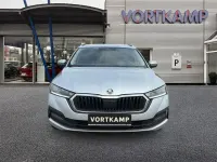 Gebraucht Skoda Octavia Ambition 204 PS (150 kW) 2021 Brilliantsilber Kombi