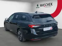 Neu Skoda Superb Selection 150 PS (110 kW) 2026 Onyx schwarz metallic Kombi