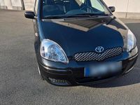 Gebraucht Toyota Yaris 68 PS (50 kW) 2005 Schwarz Kleinwagen