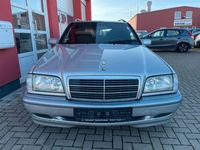 gebraucht Mercedes C180 T CLASSIC/Automatik/Anhängerkupplung/Klima