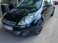 Gebraucht Ford Fiesta 70 PS (51 kW) 2006 Schwarz Kleinwagen