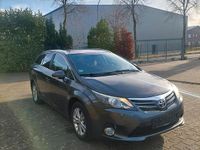 Gebraucht Toyota Avensis T2 124 PS (91 kW) 2012 Grau Kombi