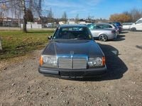 Gebraucht Mercedes E260 160 PS (117 kW) 1988 Grau Limousine