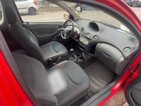 Gebraucht Toyota Yaris 2003 Rot Kleinwagen