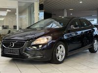 Gebraucht Volvo V40 Kinetic 120 PS (88 kW) 2018 Schwarz Limousine