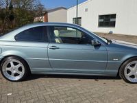 Gebraucht BMW 325 192 PS (141 kW) 2002 Coupé