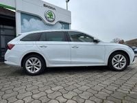 Gebraucht Skoda Octavia 116 PS (85 kW) 2022 Weiß Kombi