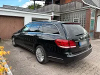 Gebraucht Mercedes E220 170 PS (125 kW) 2013 Schwarz Kombi