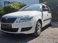 Gebraucht Skoda Roomster Plus Edition 86 PS (63 kW) 2011 Weiß Van / Kleinbus