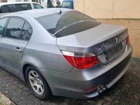 Gebraucht BMW 525 177 PS (130 kW) 2004 Grau Limousine