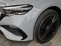 Gebraucht Mercedes E450 AMG 367 PS (269 kW) 2025 Manufaktur lack manufaktur alpin Kombi