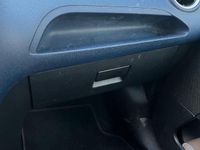 Gebraucht Ford Fiesta 69 PS (50 kW) 2005 Silber Kleinwagen