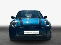 Gebraucht Mini Cooper Classic 136 PS (100 kW) 2021 Blau Kleinwagen