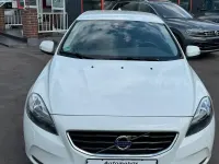 Gebraucht Volvo V40 114 PS (83 kW) 2013 Weiß Kombi