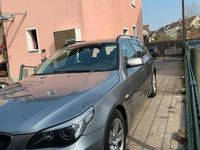 Gebraucht BMW 525 177 PS (130 kW) 2004 Grau Kombi