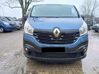 Gebraucht Renault Trafic 125 PS (91 kW) 2017 Blau Van / Kleinbus