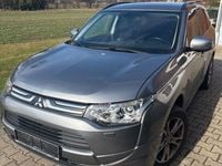 Gebraucht Mitsubishi Outlander Intense 156 PS (114 kW) 2012 Grau SUV