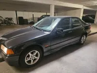 Gebraucht BMW 316 102 PS (75 kW) 1997 Schwarz Limousine