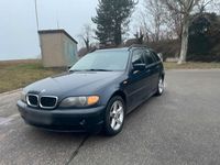 Gebraucht BMW 318 116 PS (85 kW) 2004 Blau Kombi