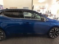 Neu Mitsubishi Colt Select 91 PS (66 kW) 2025 Blau Limousine
