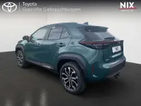 Neu Toyota Yaris Cross 131 PS (96 kW) 2026 Everrest green SUV