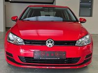 Gebraucht VW Golf VII 86 PS (63 kW) 2017 Rot Limousine